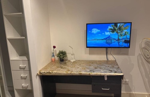 Mortlake Apartment | Mortlake 2BR Apt by the Lake Bay with Nice View
