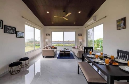 Khalapur Villa | 3 BHK Calmhouse w Pond View