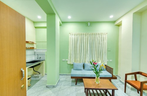 White Town Apartment | Perfect 1-bedroom apartment with AC in beautiful Puducherry