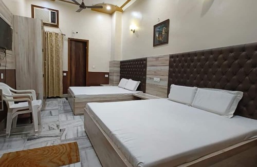 Govardhan Apartment | Gopal Dham