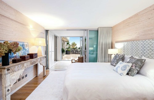 Bondi Beach Apartment | Stunning apartment - 211 with views of Bondi Beach