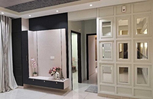 Manchanabele Apartment | Chic 1-bedroom apartment with WiFi, fitness room in vibrant Bengaluru