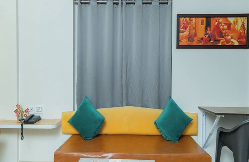 Pune Apartment | Copper 11 Service Apartments -SB Road, Shivaji Nagar, Pune