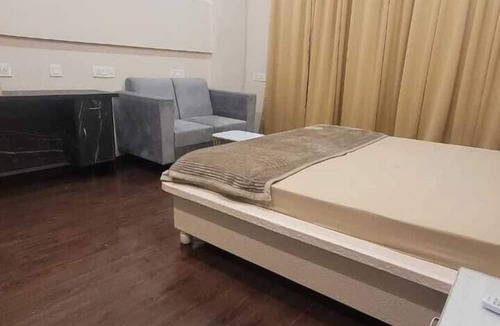 Chandigarh Apartment | Love Life Suite Perfect Location