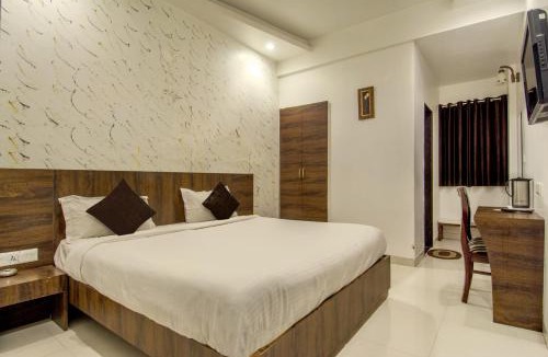 Sindhi Camp Hotel | Hotel Metropolitan Near Sindhi Camp