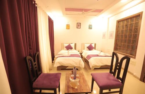 Goregaon West Bed & Breakfast | Dev Shelters Goregaon West Surya Bangalow