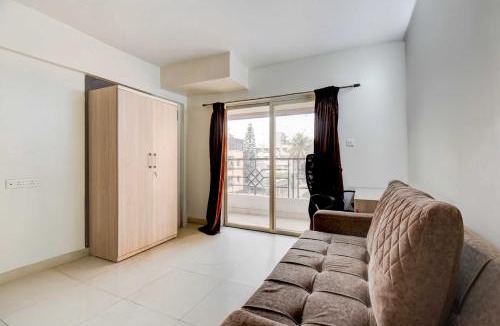 Mundhwa Hotel | Hotel O Panchsheel Crown Ac Suites And Luxury Rooms