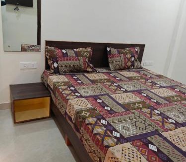 Raipur Hotel | HOTEL R D PALACE Inn