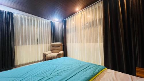 Puttur House | Jo & Jo Peace Home Cozy Terrace & AC Stay