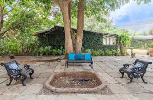 Mulshi House | CosmicStays The Outhouse Lakeview Heritage Farmstay