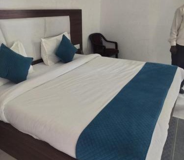 Mathura Hotel | Hotel New Elite International