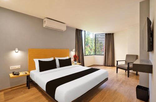 Paldi Hotel | Townhouse Paldi Bus Terminal Ahmedabad Formally Neelkanth