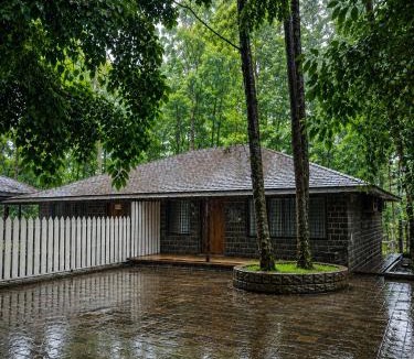 Kurunji House | Savali 2BHK Villa, Bhor,Pool, Nature Stay, Kayaking & Bonfire ,Barbecue & Family Getaway ,Resort