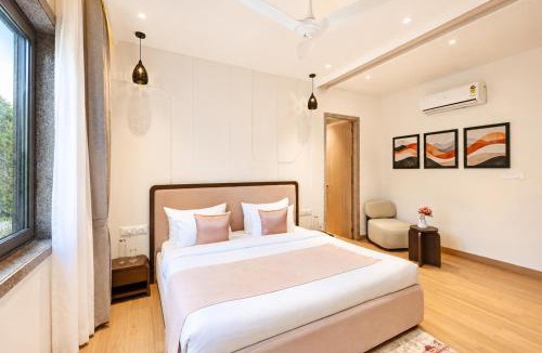 Udaipur Villa | ELIVAAS Signature Shourya Aravalli 4 BHK Villa with Private Pool, Garden Sit-Out & Aravalli Hill Views
