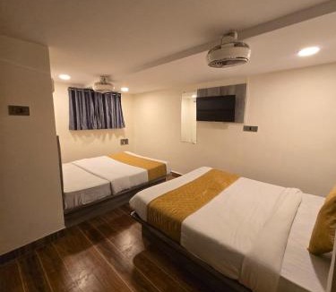Kurla West Hotel | Hotel Royce BKC - Near Jio Convention Centre