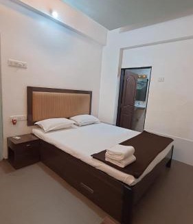 Alibaug Hotel | The Alibag Beach hotel- Grantley