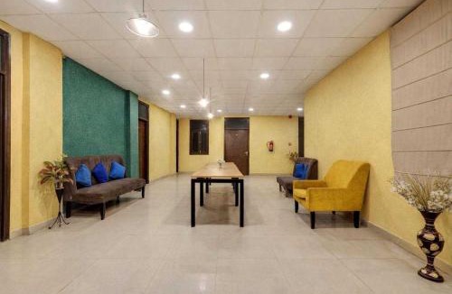 Karol Bagh Hotel | Hotel O Le Heritage