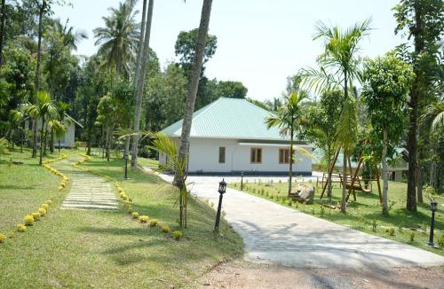 Sulthan Bathery Hotel | cloudwood resort, wayanad