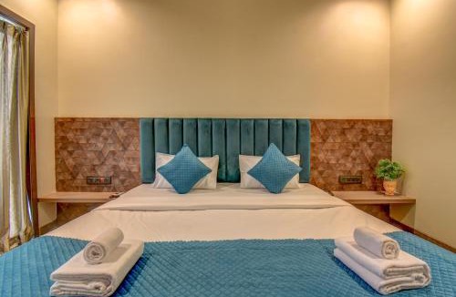Wai Hotel | Holiday Plus