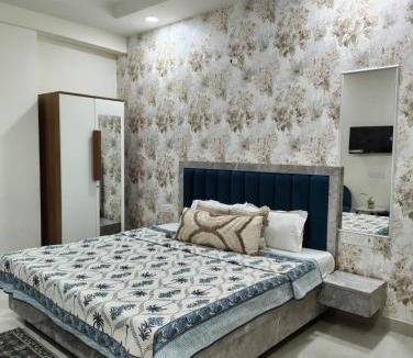 Malviya Nagar Apartment | Cozy Cove