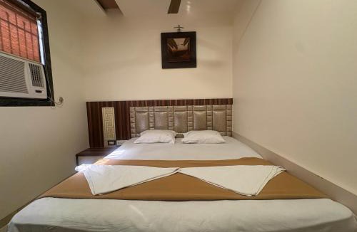 Amarnath Hotel | Hotel Falcon Ulhasnagar by Hotelist