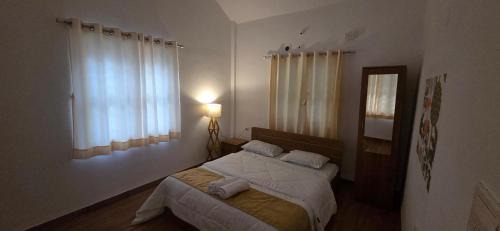 Viman Nagar Villa | Sunset Villa 2km from Pune Airport