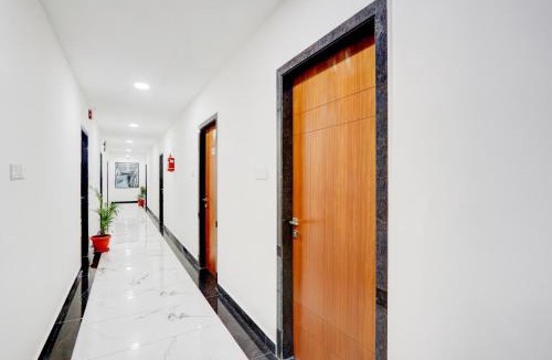 Warangal Hotel | Townhouse Oak Public Garden Hanamkonda Formerly Vishnu Grand