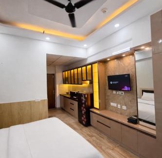 Greater Noida Apartment | Paramount golf forest grater noida