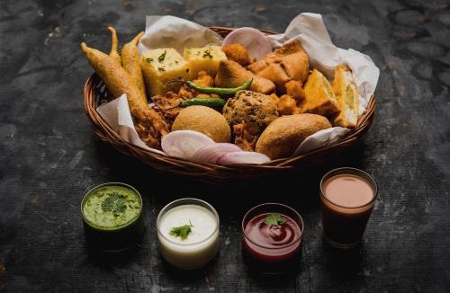 Lajpat Nagar Hotel | Hotel O The Qotel Palace - Lajpat Nagar