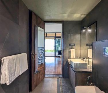 Antharasanthe Villa | Ira Kabini - A LuxUnlock Private Villa