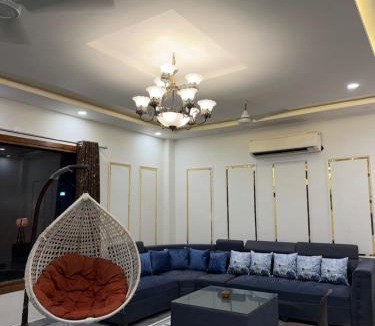 Ghaziabad Villa | Aura Villa