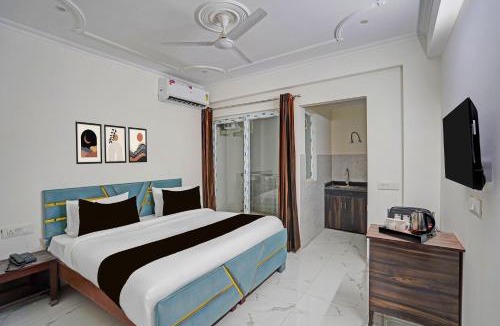 Mehrauli Hotel | Townhouse Chhatarpur Metro Station Delhi
