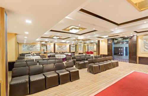 Patna Hotel | Country Inn Smart Stays, Patna