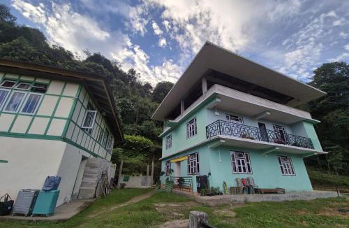 Pelling Cabin | Mochilero Nomads