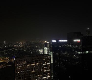 Noida Apartment | Supernova Spira Stayz 30th Floor in Noida
