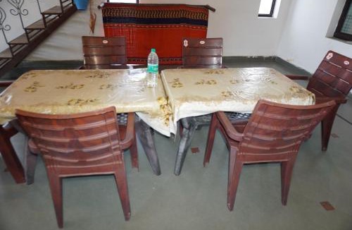 Jhiri Hotel | Hotel Raj Resort and Pool