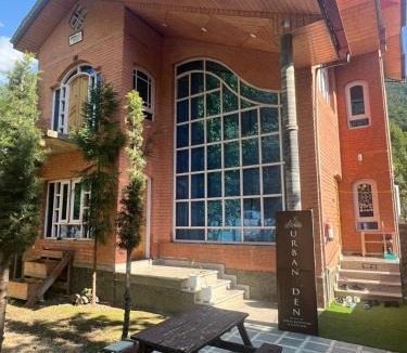 Brein Hostel | Urban Den Hostel