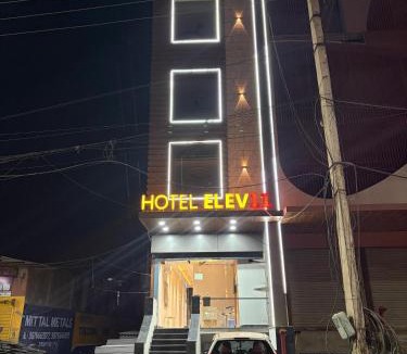 Zirakpur Hotel | HotelEleven