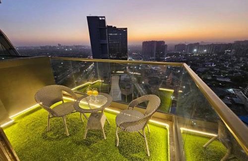 Greater Noida Apartment | Galaxy blue sapphire studio