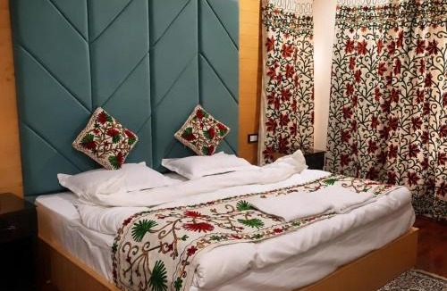 Laripora Hotel | Hotel Gulsar pahalgam