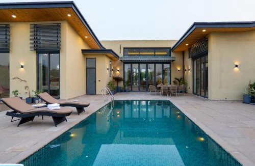 Rajawas Villa | ELIVAAS 24 Carat 4-BHK Villa with Private Outdoor Pool, Cabana, Garden, Gazebo & Open-Air Dining