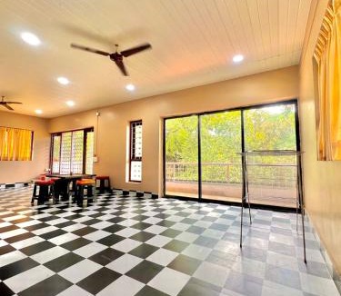 St.Stanislaus Villa Villa | Nature View Friends Villa - The Dream Stays ll Infinity Big pool ll 3Rooms ll Wi-Fi
