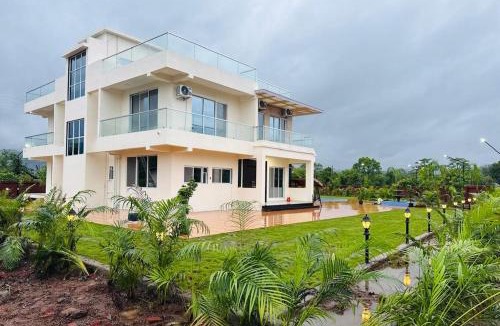 Pali Villa | 5BHK Private Pool Villa near Lonavala CosyCorridor
