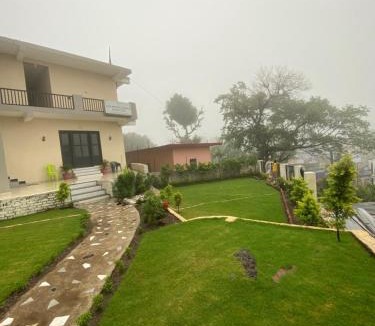Kathgodam House | The White Flower Homestay