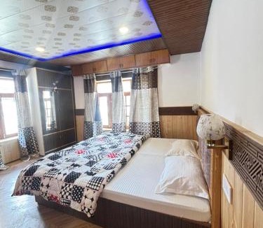 Leh Bed & Breakfast | Dorjay Homestay