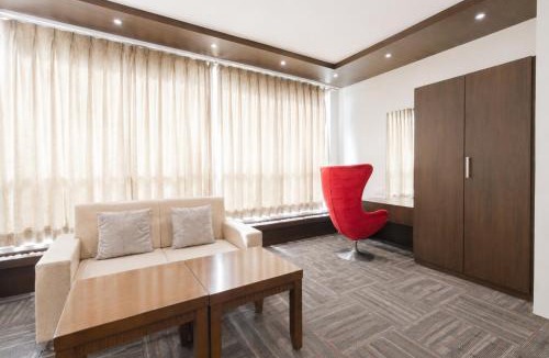 Anand Hotel | Viz Park Hotel - Business Hotel & Banquet, GIDC Anand