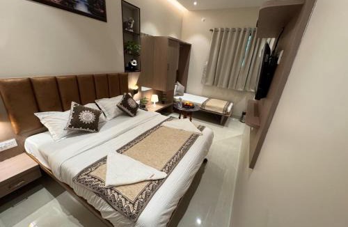 Nerul Hotel | Hotel Regal Residency