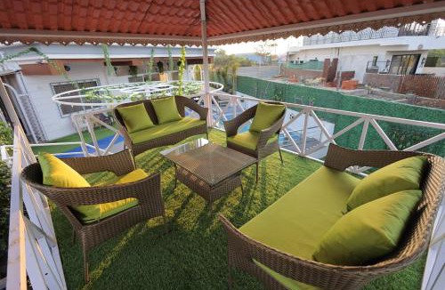 Atvan Villa | Lion Villa 4BHK with Big Pool & Rain Dance