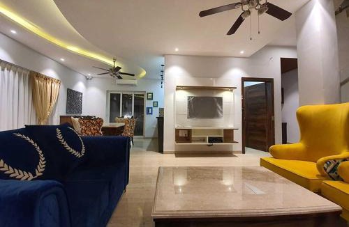 Kadadhe Hotel | DanCenter The Lake Abliss