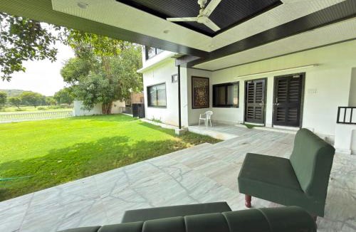 Nathdwara House | JIMOJI FOREST VILLA 966O9O1OO6 ULTIMATE 5BHK WITH INFINITY POOL JUST 6km FROM Shreenathji Temple By SK